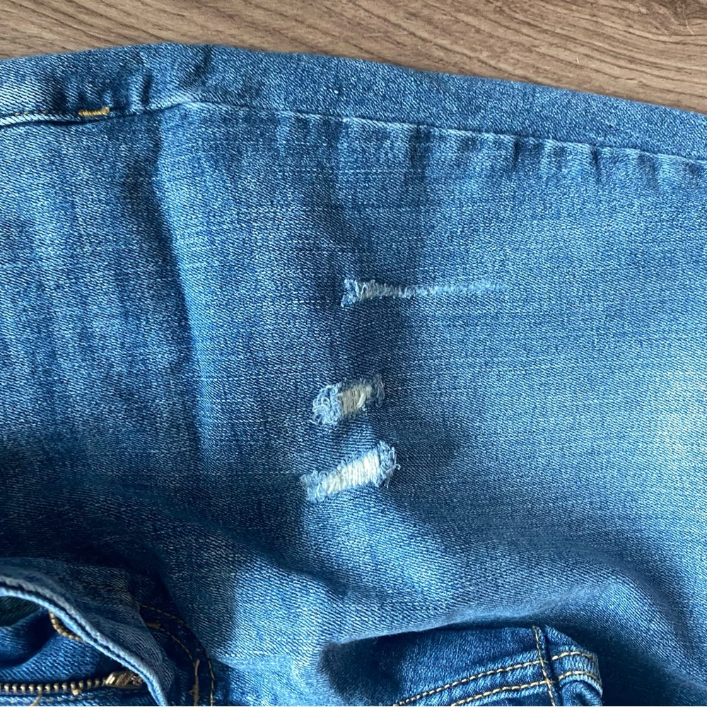 💙Color Block Jeans - Picture 7 of 12